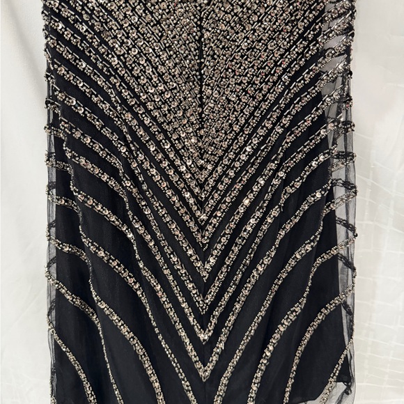 Pronovias Black Strapless Dress with Silver - Atos style 48- Beading size 4 - Picture 9 of 15